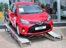 Компактный городской хэтчбек Toyota Yaris