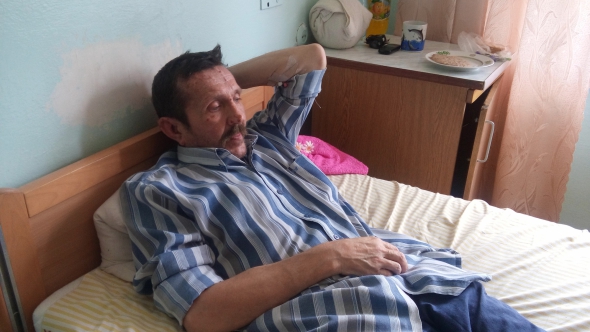 58-річний художник Сергій Цецюра у Броварській районній лікарні.