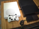Microsoft показала нову Xbox One S