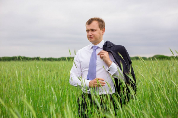 Президент ассоциации "Украинский клуб аграрного бизнеса" Алекс Лисситса: "Востребованы те специальности, которые не входят в университетское образование: трактористы, доярки, инженеры"