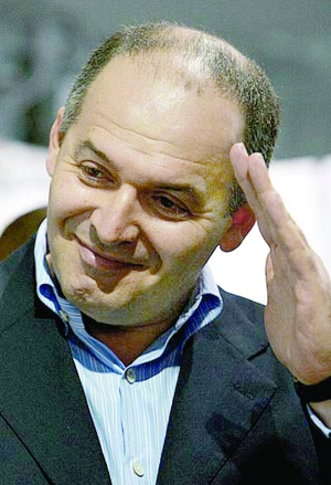 Віктор Пінчук на початку 2000‑х років був співвласником Криворіжсталі, яка фінансувала криворізький ”Кривбас”