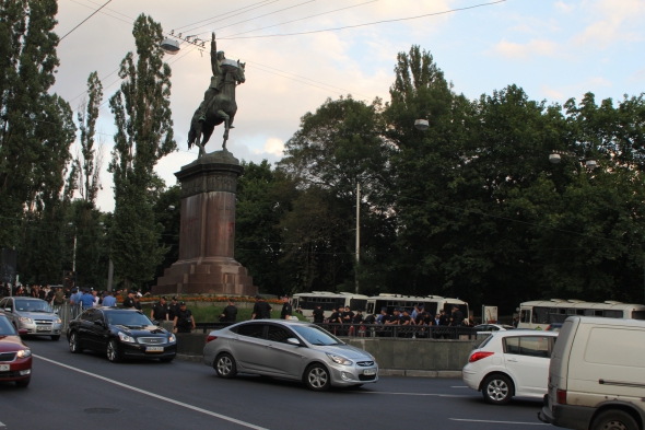 Пам'ятник Щорсу на бульварі Шевченка