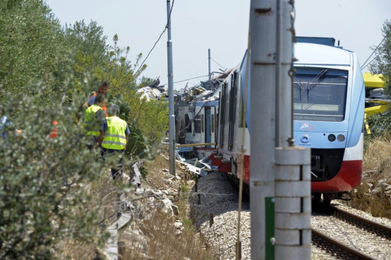 В Італії зіткнулися два пасажирські потяги, загинуло понад 20 осіб