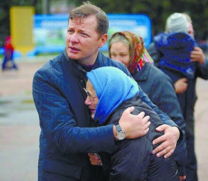 Лідер Радикальної партії Олег Ляшко вимагає від влади підвищити соціальні пенсії хоча б до рівня прожиткового мінімуму