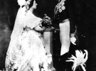 Одна из первых зафиксированных свадебных фотографий в мире (10 февраля, 1840 год). На фото: королева Виктория и принц Альберт