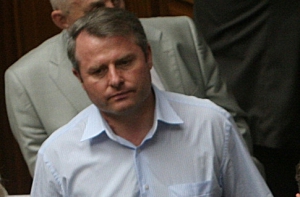 Колишнього народного депутата Віктора Лозінського засудили за вбивство у квітні 2011-го. Мав відсидіти 10 років. Вийшов на свободу 6 квітня 2016 року