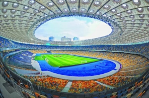 Олімпійський стадіон Києва відкрили після чотирирічної реконструкції у жовтні 2011-го. Приймав фінальний  матч Євро-2012 