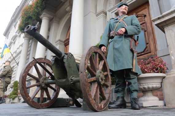 Історична реконструкція  "Львів - столиця Західно-Української Народної Республіки", м.Львів, вул.Винниченка, 18, 1 листопада 2016