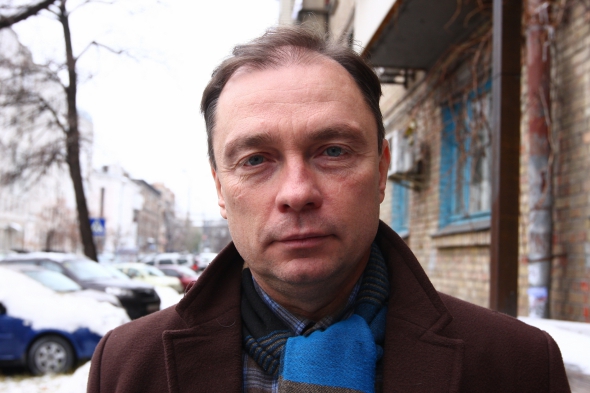 "Смішно, коли так звана еліта декларує безліч годинників, золото, коштовності. Це - жлобство"