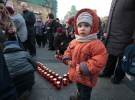 Акция "Зажги свечу памяти жертвам Голодомора!", Львов, площадь перед памятником Тарасу Шевченко, 26 ноября 2016