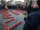 Акція "Запали свічку пам'яті жертвам Голодомору!", Львів, площа перед пам'ятником Тарасові Шевченку, 26 листопада 2016