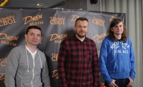 Лідер гурту "Тартак" Олександр Положинський з колишніми учасниками