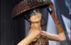 Шляпки моделей дома Диор напоминали огромные тазики (ФОТО)