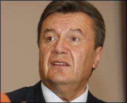 Янукович требует уволить главу Сбербанка