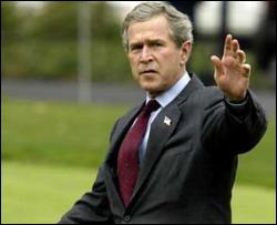 Буш сделает бессрочным закон, облегчающий слежку за иностранцами