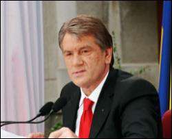 Ющенко оголосив догану Черновецькому