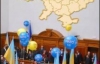 &quot;Регионалы&quot; в Раде заняли места Тимошенко и Яценюка