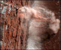 Ученые обнародовали уникальные снимки схода лавин на Марсе
