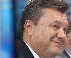 Янукович купив для дружини тарілку з глазур`ю