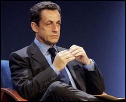 Партия Саркози терпит поражение в первом туре местных выборов