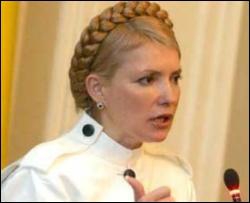 Тимошенко налаяла Януковича за інфляцію і попросила потерпіти ще півроку