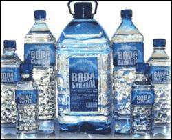 Питьевая вода в бутылках не лучше воды из-под крана