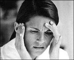 Про що свідчать часті головні болі у жінок