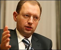 Яценюк посварився з Турчиновим на погоджувальній раді