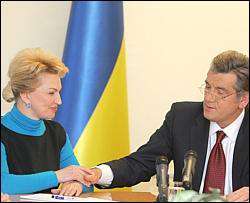Богатырева: Позиции Ющенко и &amp;quot;Регионов&amp;quot; по НАТО совпадают