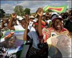 В Зимбабве начался второй тур президентских выборов
