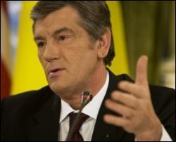 Ющенко не терпітиме від чиновників російської мови