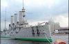 Екскурсія Санкт-Петербургом закінчується біля крейсера "Аврора"