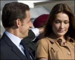 Ніколя Саркозі не переймається минулим своєї дружини