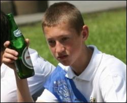 Украина стала абсолютным лидером по подростковому алкоголизму