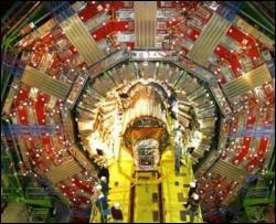 Большой адронный коллайдер испытают 10 сентября