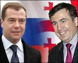 Медведев назвал Саакашвили трупом