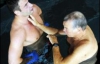 Кличко готується до бою з Пітером у басейні (ФОТО)