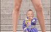Найнижчий чоловік і жінка з найдовшими у світі ногами зустрілися (ФОТО)