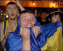Евро-2012. В Донецке достроят еще три фан-зоны