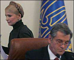 Тимошенко виграє судову війну у Ющенка, але програє у стратегії на виборах