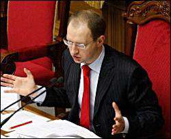 Яценюк: Рада будет заседать до тех пор, пока не примет единый антикризисный план