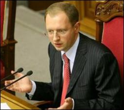 Яценюк остается председателем Верховной Рады