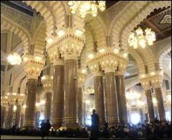 В самой бедной арабской стране торжественно открыли $60 миллионную мечеть