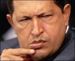 Чавес хочет быть президентом постоянно?