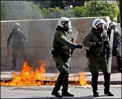 Грецькі анархісти підпалили 16 банків і 20 магазинів