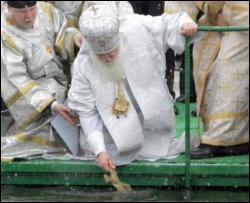 Сьогодні православні відзначають Водохреща