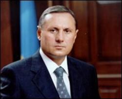 "Регионы" угрожают Ющенко импичментом, если он не придет в Раду