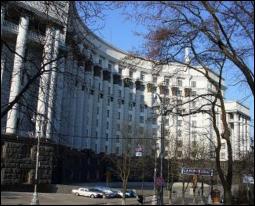 У Тимошенко банкам запретили без суда отбирать заложенное имущество