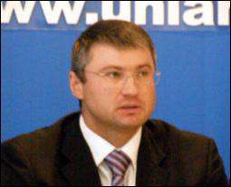 БЮТ: К сожалению в Украине фамилия Президента не Ющенко, а Балога