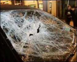 В Афінах знову сталися сутички молоді з поліцією